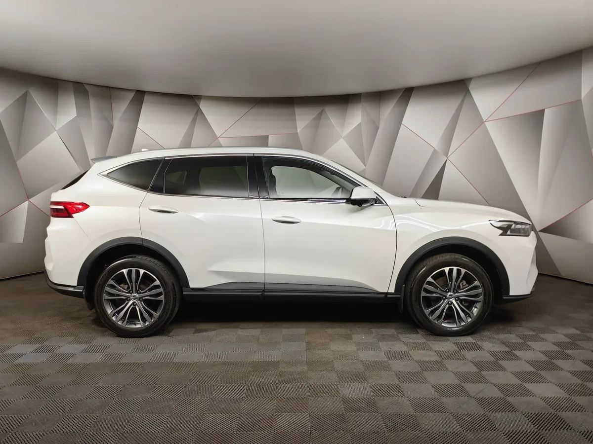 Haval F7 2.0 AT 4WD (190 л.с.) Premium Белый в АВИЛОН. Слайд №6
