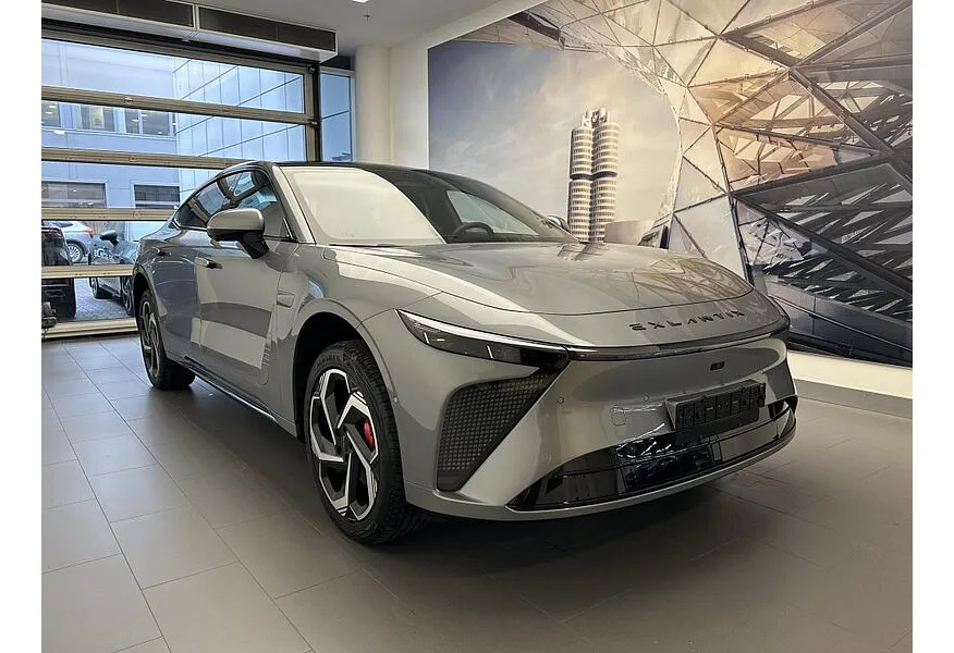 EXEED Exlantix ES 1.5 DHT 4WD (469 л.с.) REEV Sport Серый в АВИЛОН. Слайд №2