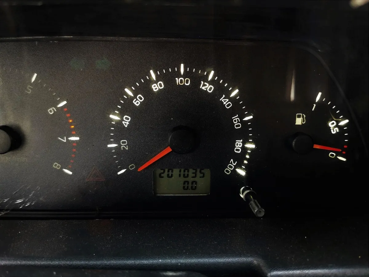 ВАЗ (Lada) 2112 21124 MT (89 л.с.) Черный в АВИЛОН. Слайд №13
