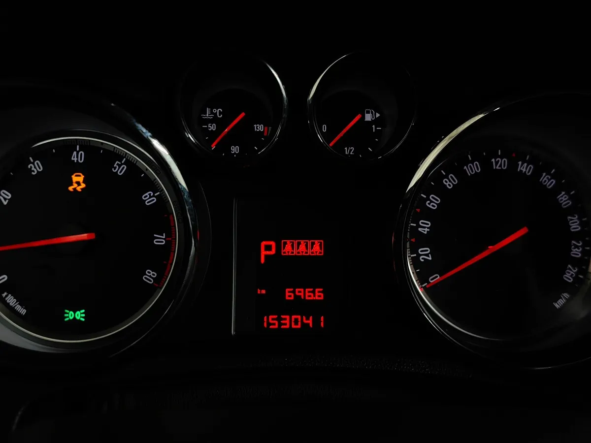 Opel Mokka 1.4 Turbo AT (140 л.с.) Белый в АВИЛОН. Слайд №18