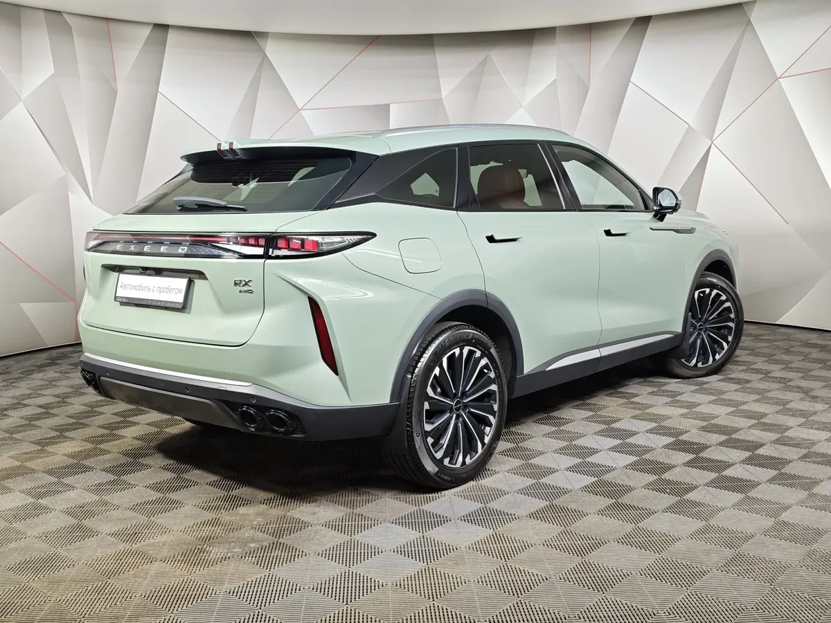 EXEED RX 2.0T DCT 4WD (249 л.с.) Platinum Зеленый в АВИЛОН. Слайд №3