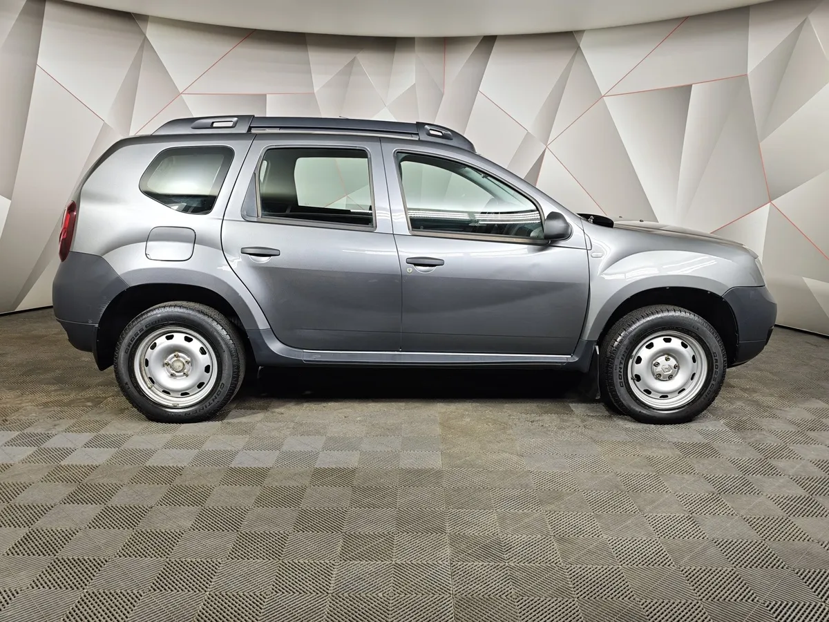 Renault Duster 1.6 MT (114 л.с.) Серый в АВИЛОН. Слайд №6
