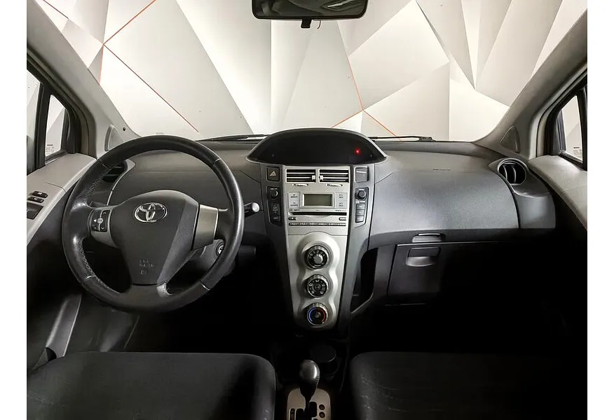 LIVE. Слайд №7