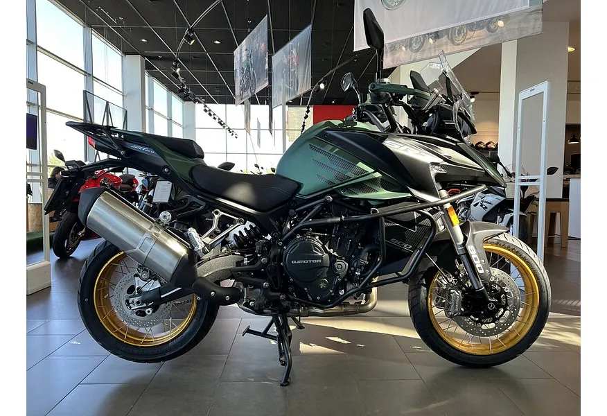 QJMOTOR SRT 900SX 900 см³ (95 л.с.) (95) 904 в АВИЛОН. Слайд №9 QJMOTOR SRT 900SX 900 см³ (95 л.с.) (95) 904 в АВИЛОН. Слайд №9