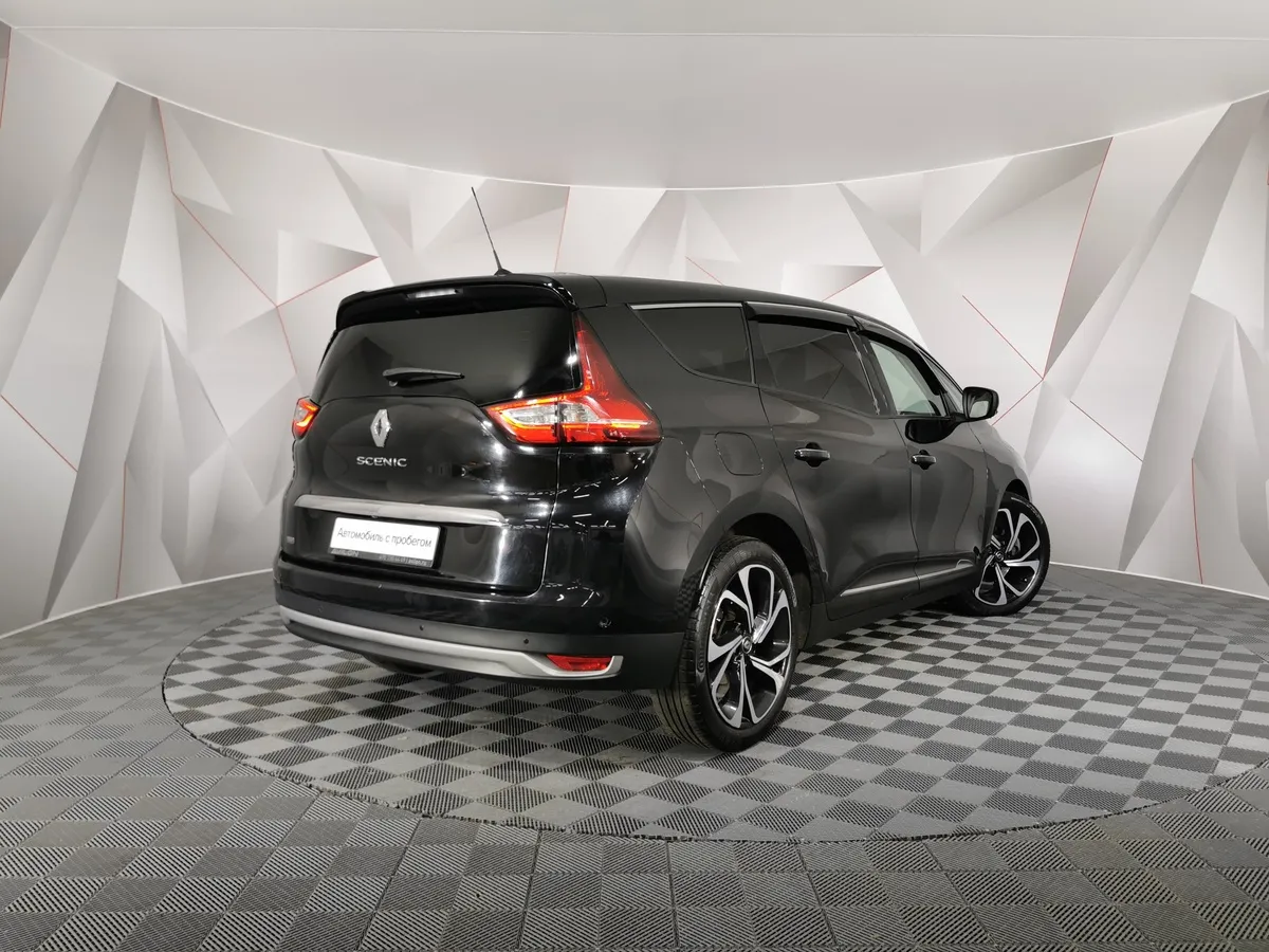Renault Scenic 1.8 dCi EDC FWD (150 л.с.) Черный в АВИЛОН. Слайд №2