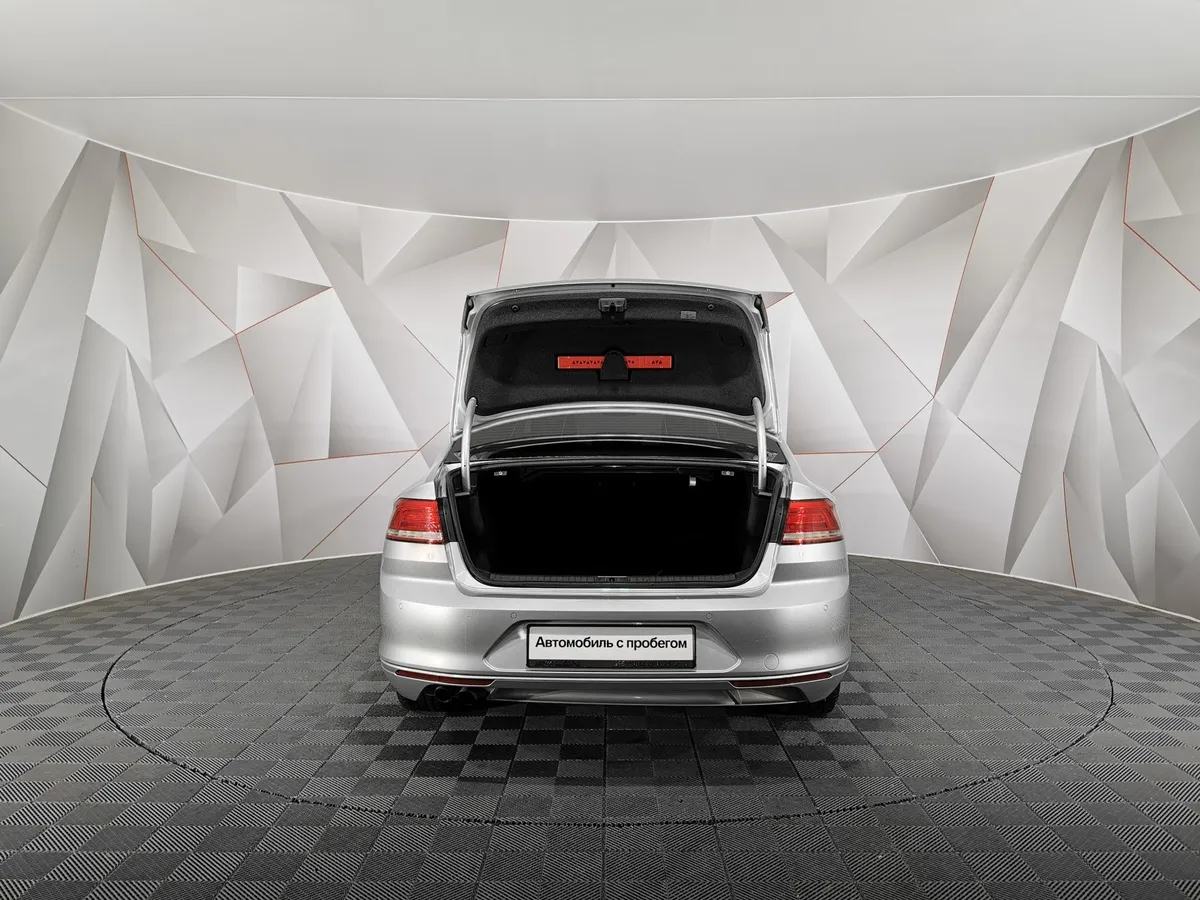 Volkswagen Passat 1.8 TSI BlueMotion DSG (180 л.с.) Comfortline Серебристый в АВИЛОН. Слайд №12