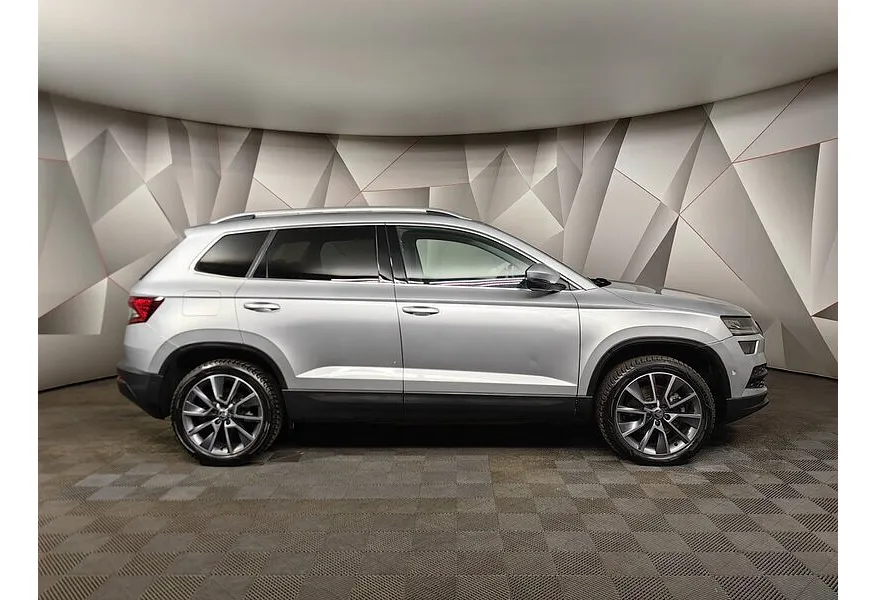 Skoda Karoq 1.4 AMT AWD (150 л.с.) Ambition Серый в АВИЛОН. Слайд №6