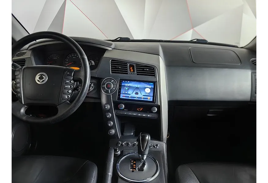 SsangYong Kyron 2.3 E-Tronic 4WD (150 л.с.) Черный в АВИЛОН. Слайд №15