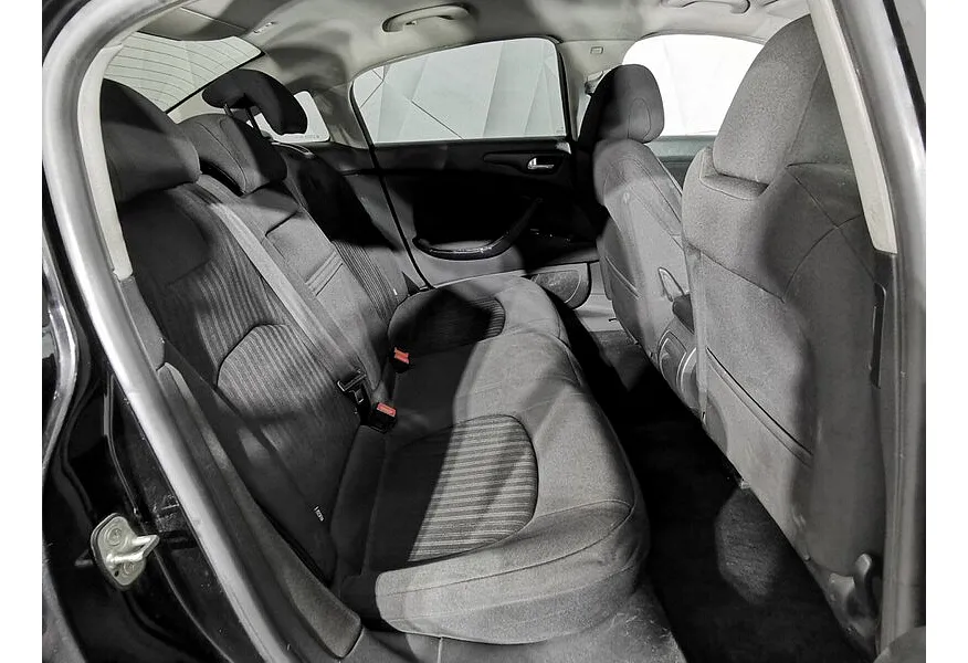 Citroen C5 1.7 MT (125 л.с.) Черный в АВИЛОН. Слайд №15