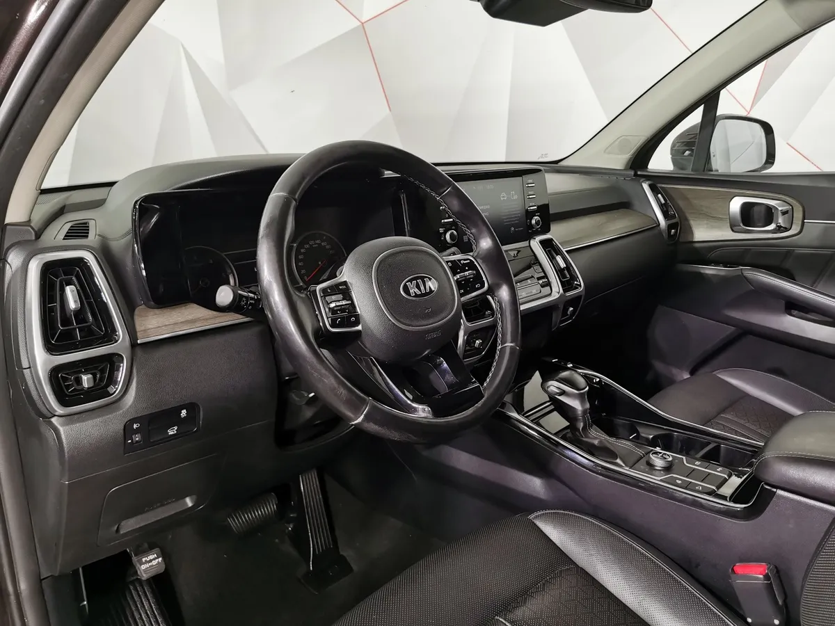 Kia Sorento 2.2 CRDi 4WD DCT (199 л.с.) Luxe Коричневый в АВИЛОН. Слайд №18