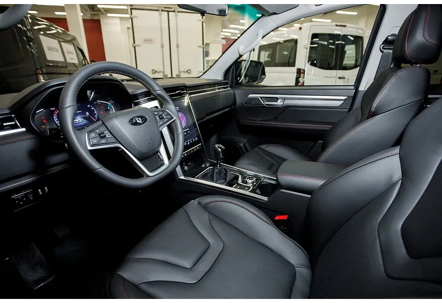 Sollers ST8 2.4G 6MT AWD (204 л.с.) Luxe Серый в АВИЛОН. Слайд №9