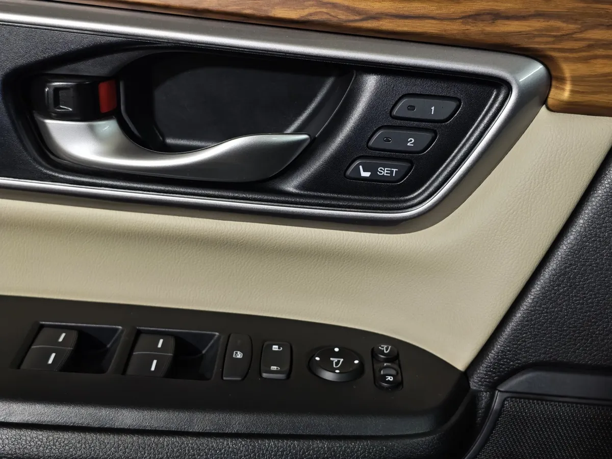 Honda CR-V 2.4 CVT AWD (186 л.с.) Белый в АВИЛОН. Слайд №22