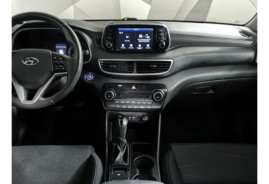 Hyundai Tucson 2.0 (150 л.с.) MPi-6AT-4WD Family Серый в АВИЛОН. Слайд №14