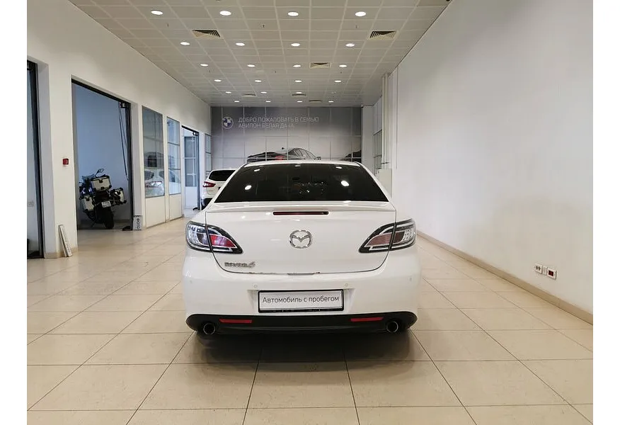 Mazda 6 2.0 SKYACTIV-G AT (150 л.с.) Белый в АВИЛОН. Слайд №8
