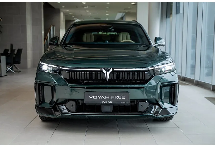 Voyah Free EVR 1.5 AT AWD (489 л.с.) Зеленый в АВИЛОН. Слайд №2
