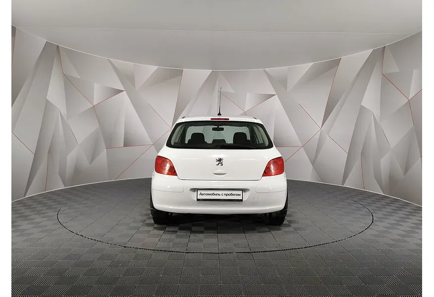 Peugeot 307 1.6 AT (110 л.с.) Белый в АВИЛОН. Слайд №8