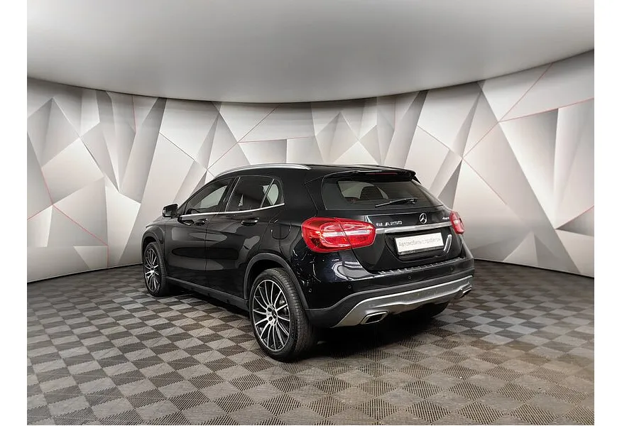 Mercedes-Benz GLA 250 7G-DCT 4MATIC (211 л.с.) Особая серия Черный в АВИЛОН. Слайд №7