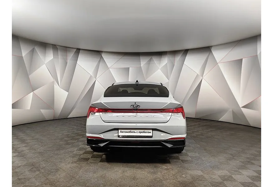 Hyundai Elantra 1.6 AT (128 л.с.) Elegance + Smart Sense Серый в АВИЛОН. Слайд №8