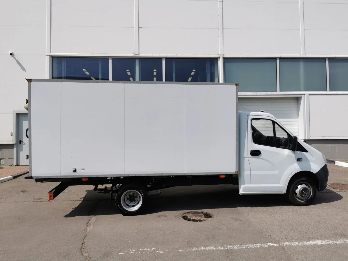 ГАЗ NEXT 2.8 MT 3.5 L2H2 (149 л.с.) Белый в АВИЛОН. Слайд №6