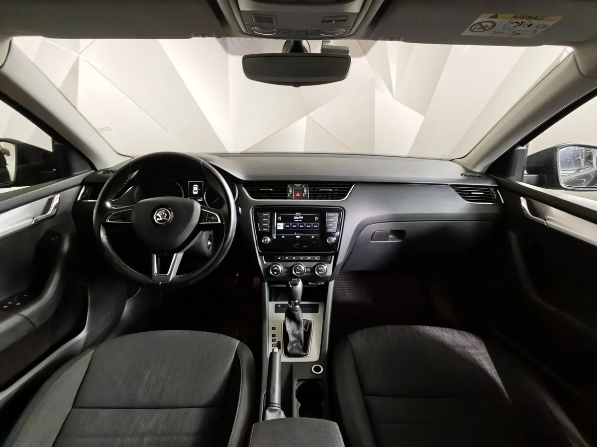 Skoda Octavia 1.8 TSI DSG (180 л.с.) Черный в АВИЛОН. Слайд №14
