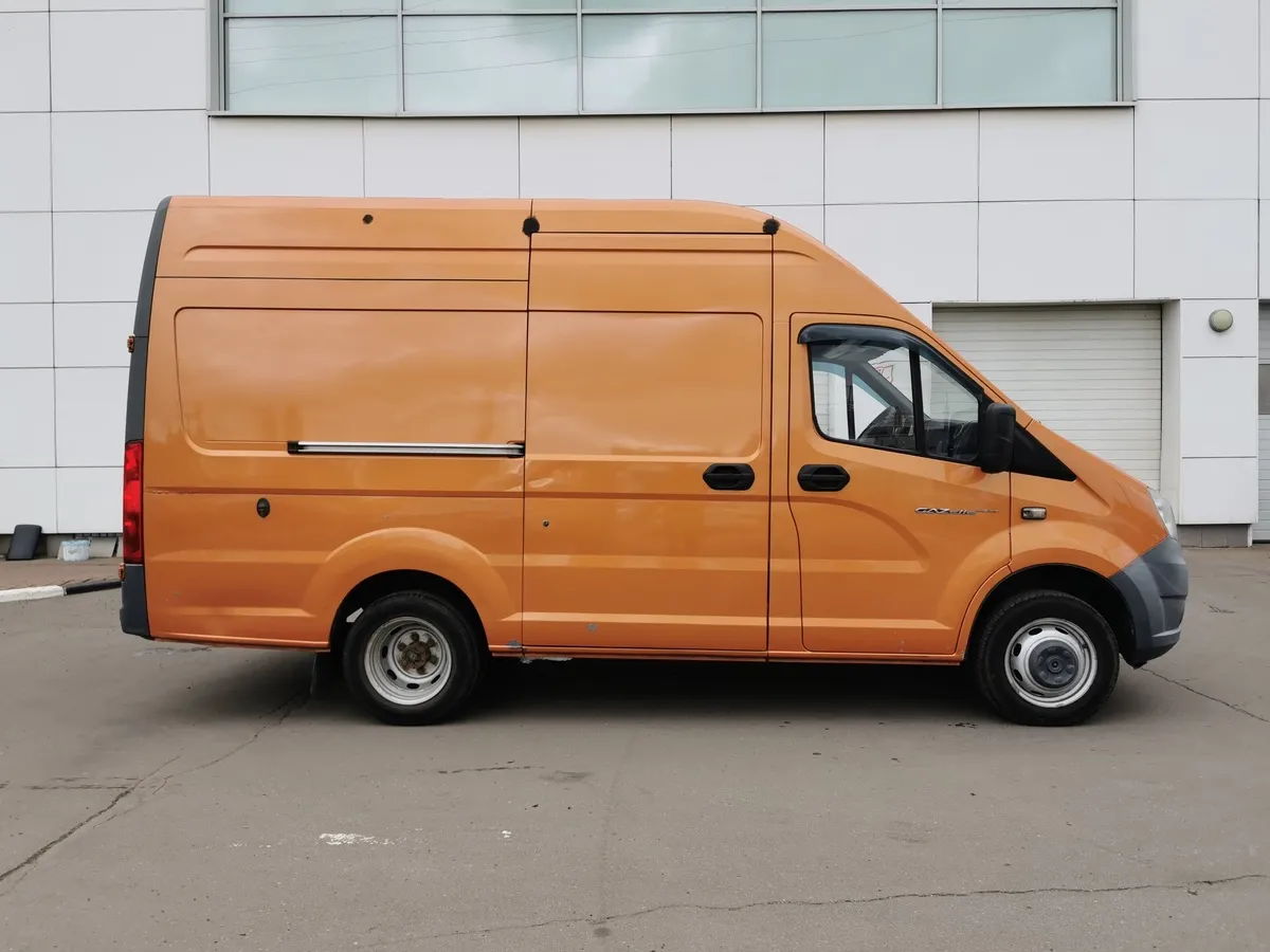 ГАЗ NEXT 2.8 MT 3.5 L2H2 (149 л.с.) Оранжевый в АВИЛОН. Слайд №6