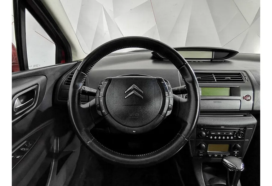 Citroen C4 1.6 AT (120 л.с.) Красный в АВИЛОН. Слайд №19
