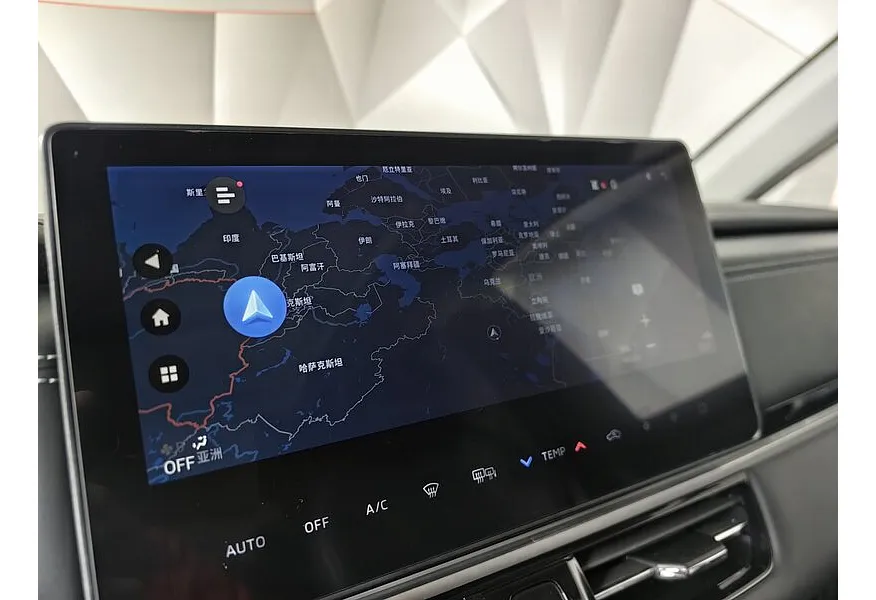 Mitsubishi Airtrek AT FWD (224 л.с.) Черный в АВИЛОН. Слайд №21