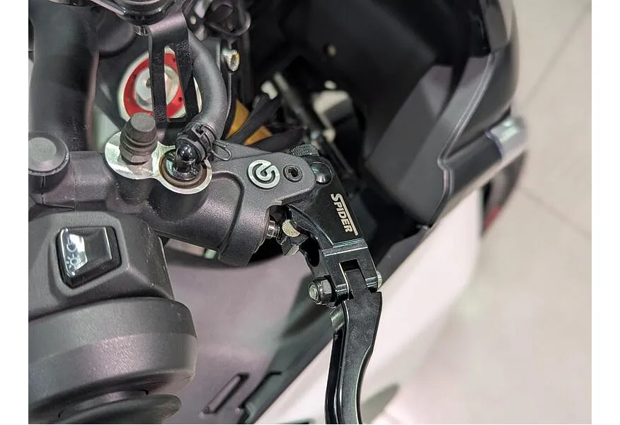 Aprilia Tuono V4 1077 см³ (175 л.с.) (175) 1077 Белый в АВИЛОН. Слайд №11