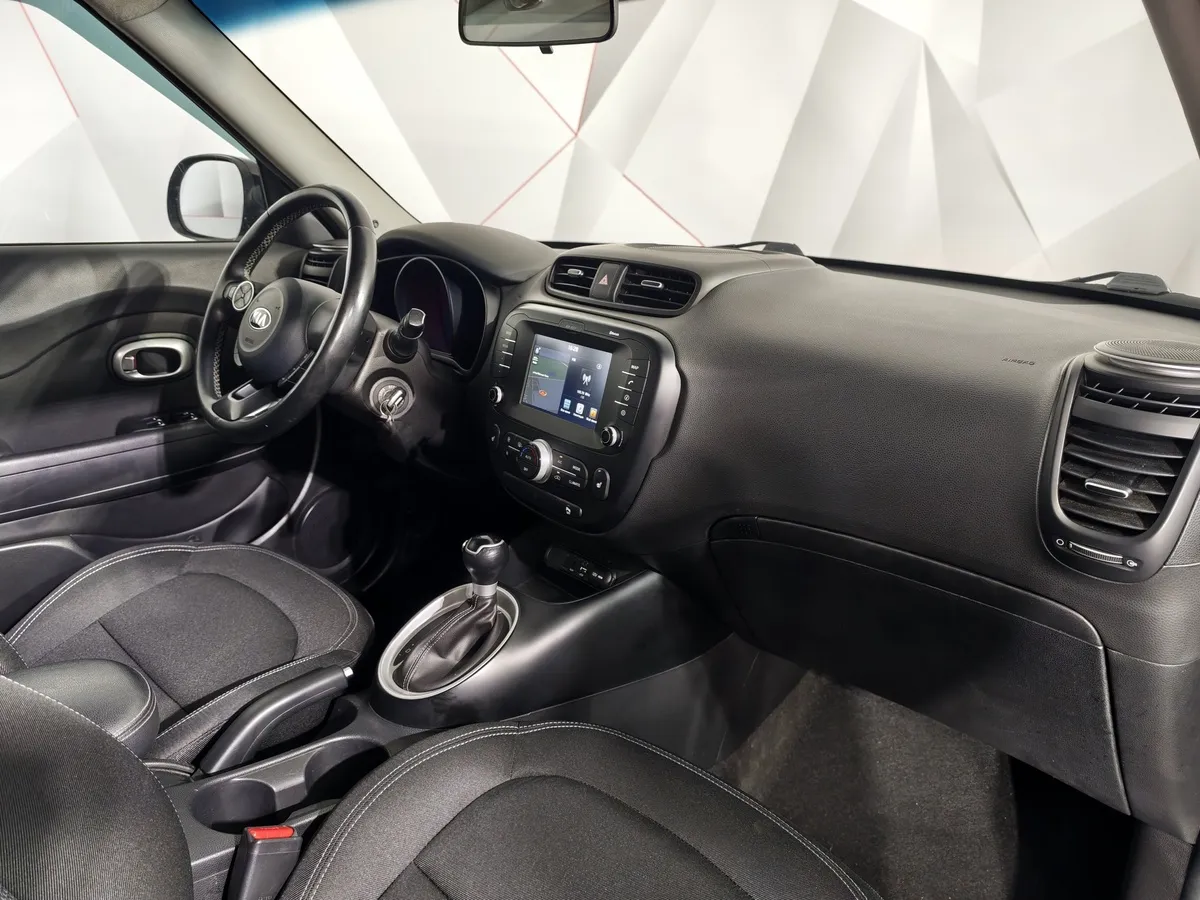 Kia Soul 1.6 AT (132 л.с.) Prestige Черный в АВИЛОН. Слайд №13