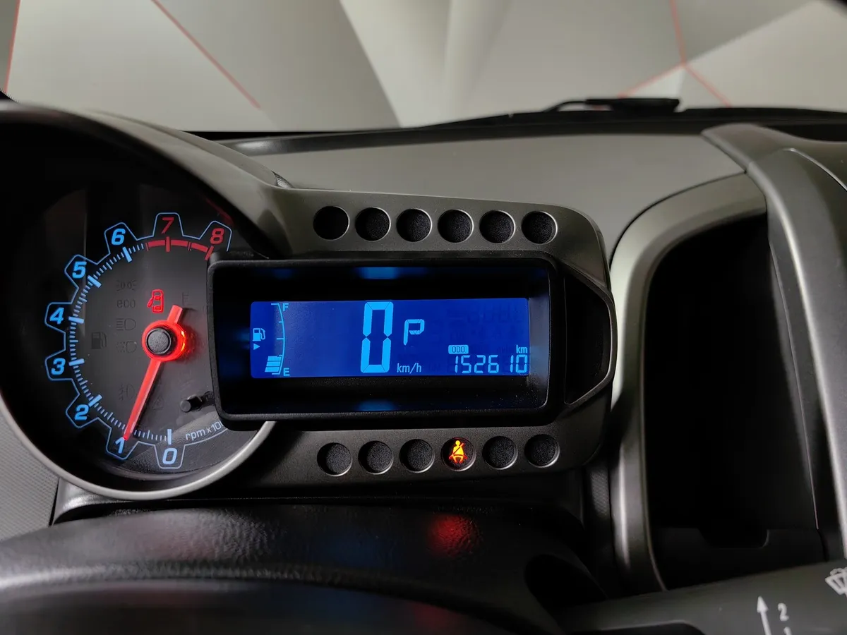 Chevrolet Aveo 1.6 AT (115 л.с.) Белый в АВИЛОН. Слайд №17