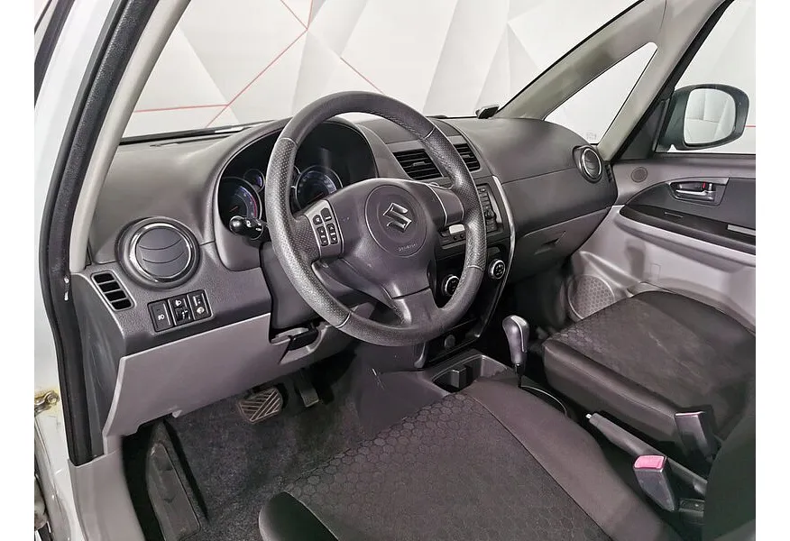 Suzuki SX4 1.6 AT (112 л.с.) GL+ Белый в АВИЛОН. Слайд №18