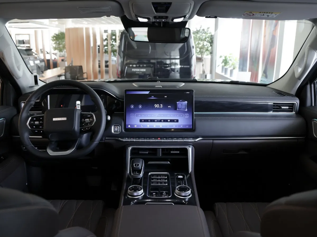 Foton Tunland V7 2.0d AT 4WD (159 л.с.) Extreme Серый в АВИЛОН. Слайд №9