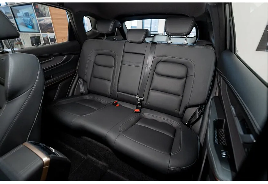 АВИЛОН - EXEED LX 1.6T 7DCT 4WD (150 л.с.) Premium Серебристый - slide 9