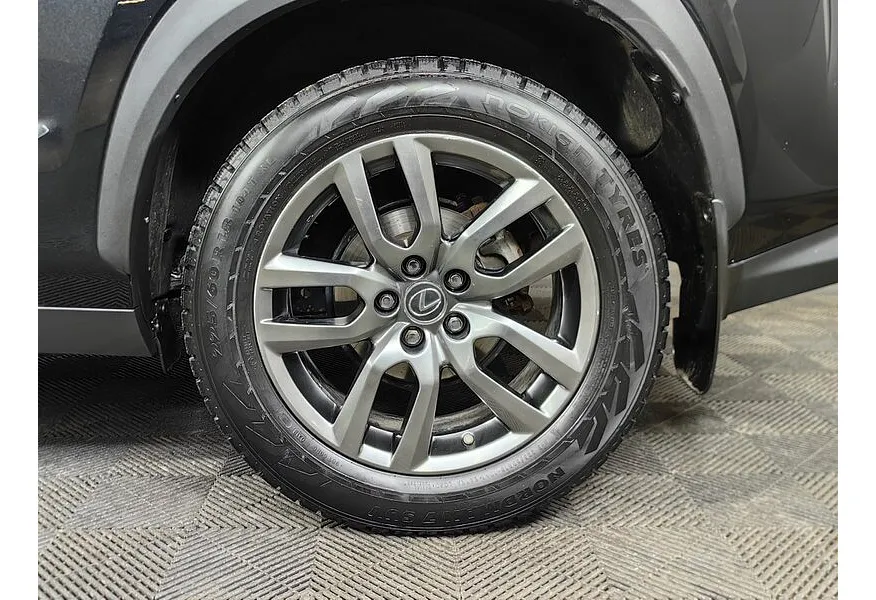 Lexus NX 200 CVT AWD (150 л.с.) Черный в АВИЛОН. Слайд №9 Lexus NX 200 CVT AWD (150 л.с.) Черный в АВИЛОН. Слайд №9