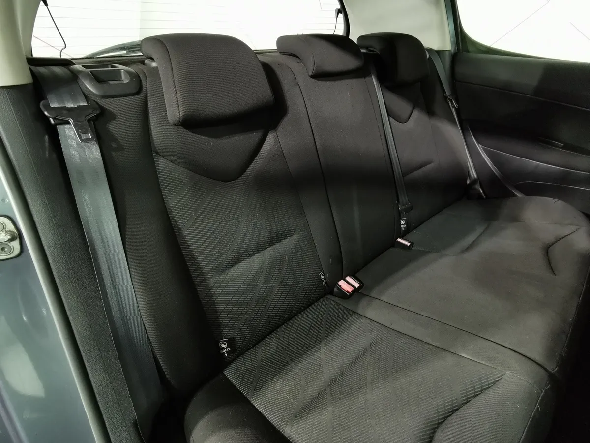 Peugeot 308 1.6 AT (120 л.с.) Серый в АВИЛОН. Слайд №16