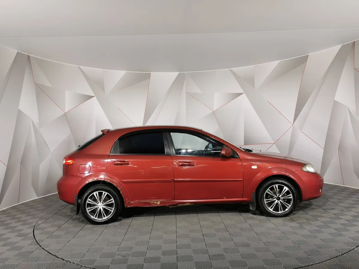 Chevrolet Lacetti 1.6 MT (109 л.с.) Platinum Красный в АВИЛОН. Слайд №6