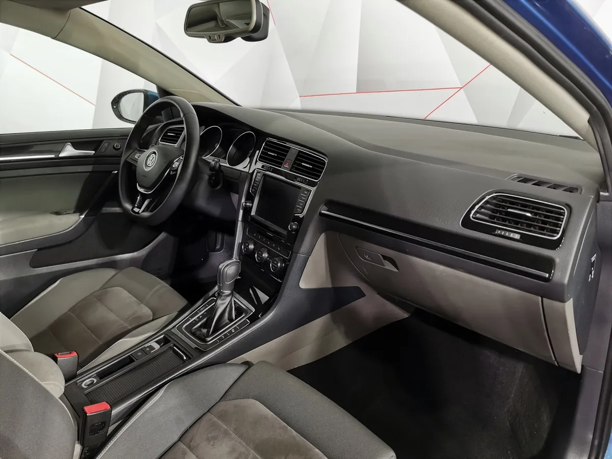 Volkswagen Golf 1.4 TSI BlueMotion DSG (140 л.с.) Highline Голубой в АВИЛОН. Слайд №12