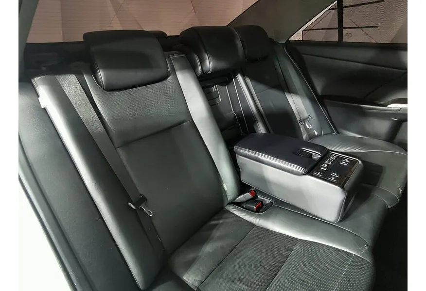 Toyota Camry 3.5 AT (249 л.с.) Белый в АВИЛОН. Слайд №16 Toyota Camry 3.5 AT (249 л.с.) Белый в АВИЛОН. Слайд №16