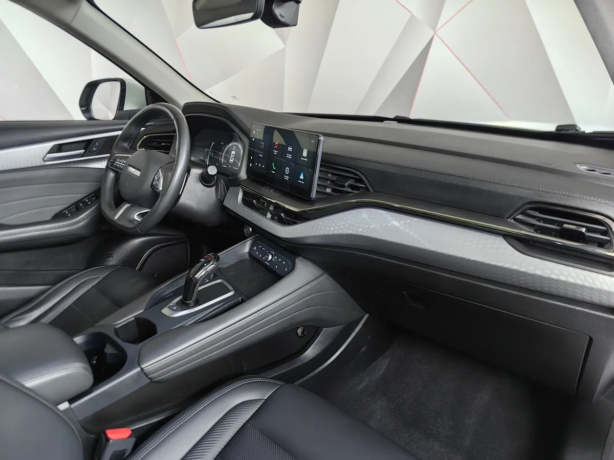 Haval F7 1.5T AWD 7DCT (150 л.с.) Premium Белый в АВИЛОН. Слайд №13