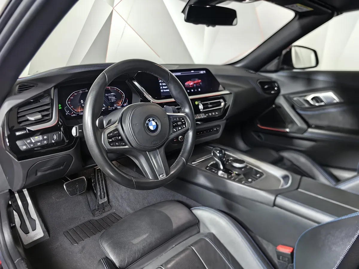 BMW Z4 sDrive20i (197 л.с.) Красный в АВИЛОН. Слайд №12