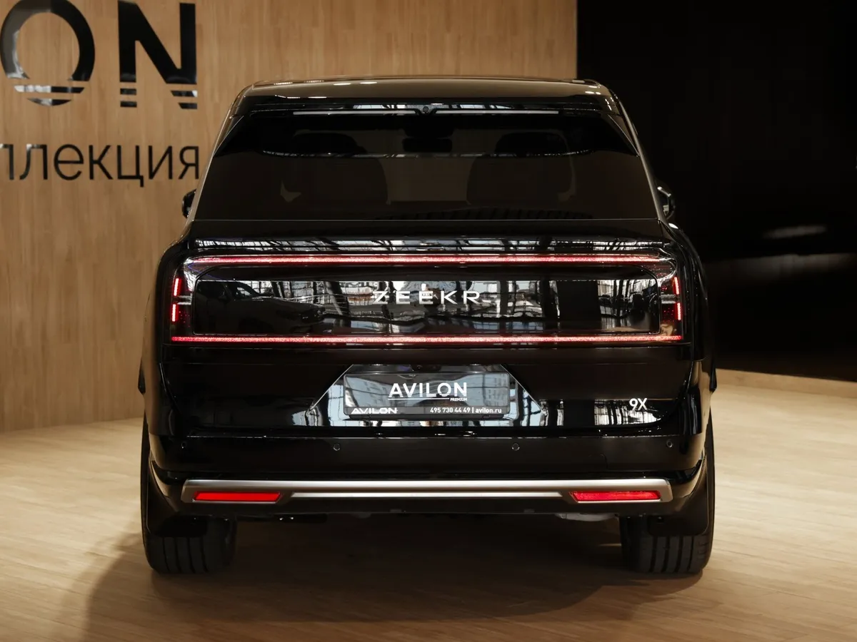 Zeekr 9X 2.0h AT 4WD (1177 л.с.) Max Черный в АВИЛОН. Слайд №6
