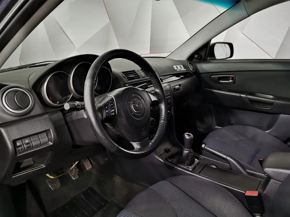 Mazda 3 1.6 MT (105 л.с.) Черный в АВИЛОН. Слайд №17