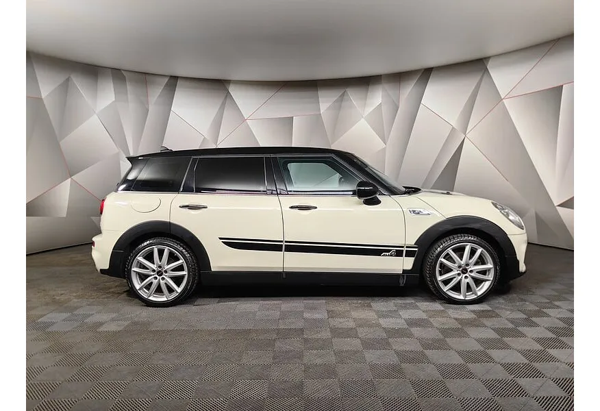 MINI Clubman 2.0 AT ALL4 (192 л.с.) Белый в АВИЛОН. Слайд №6