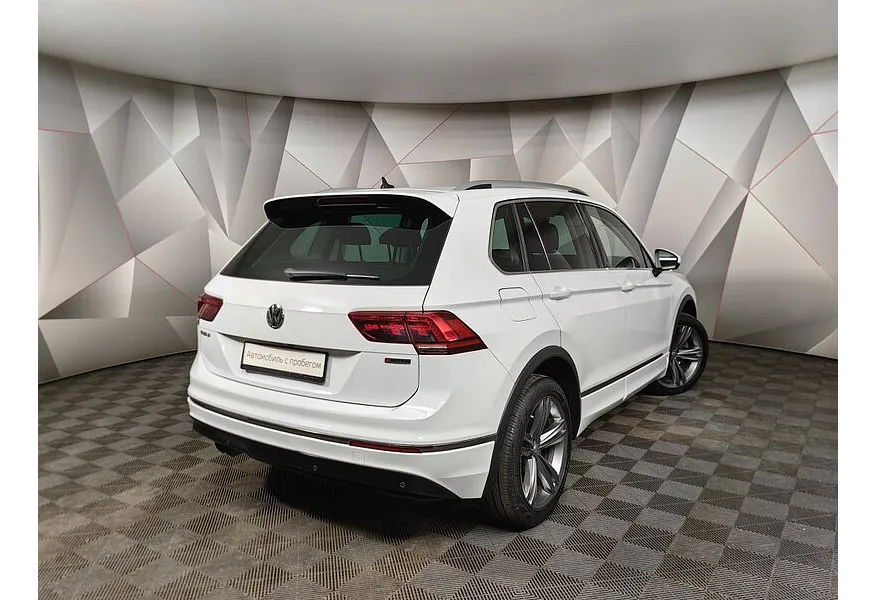 Volkswagen Tiguan 2.0 TSI 4Motion DSG (180 л.с.) Sportline Белый в АВИЛОН. Слайд №2