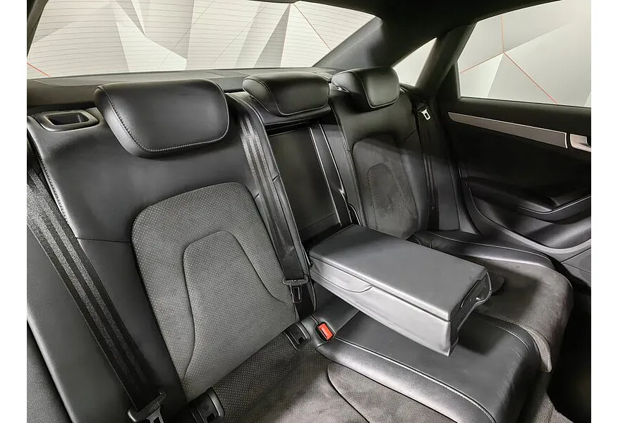 Audi A4 2.0 TFSI S tronic quattro (225 л.с.) Бежевый в АВИЛОН. Слайд №17