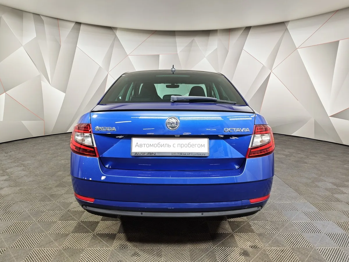 Skoda Octavia 1.6 MPI AT (110 л.с.) Синий в АВИЛОН. Слайд №8