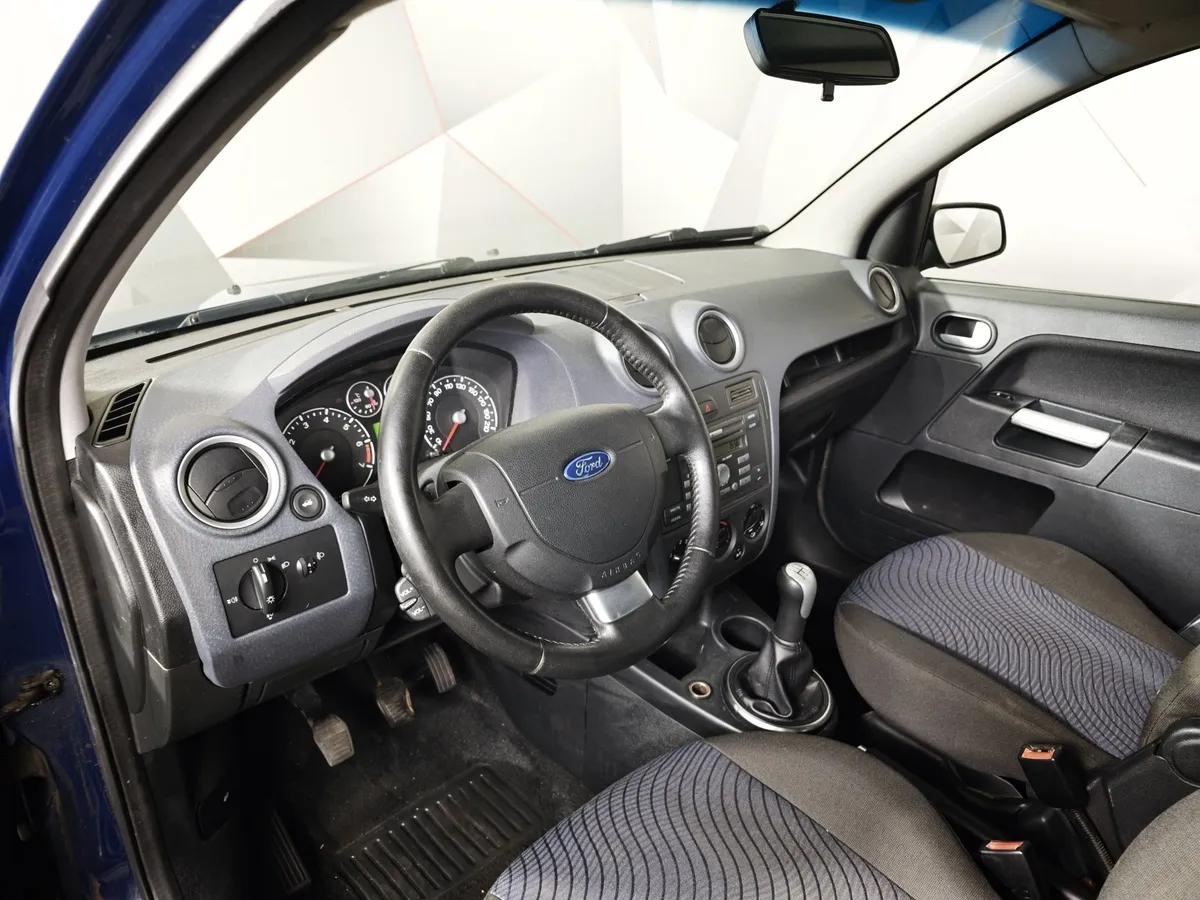Ford Fusion 1.4 MT (80 л.с.) Trend Синий в АВИЛОН. Слайд №16