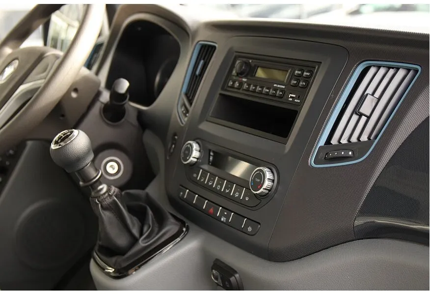 LIVE. Слайд №8