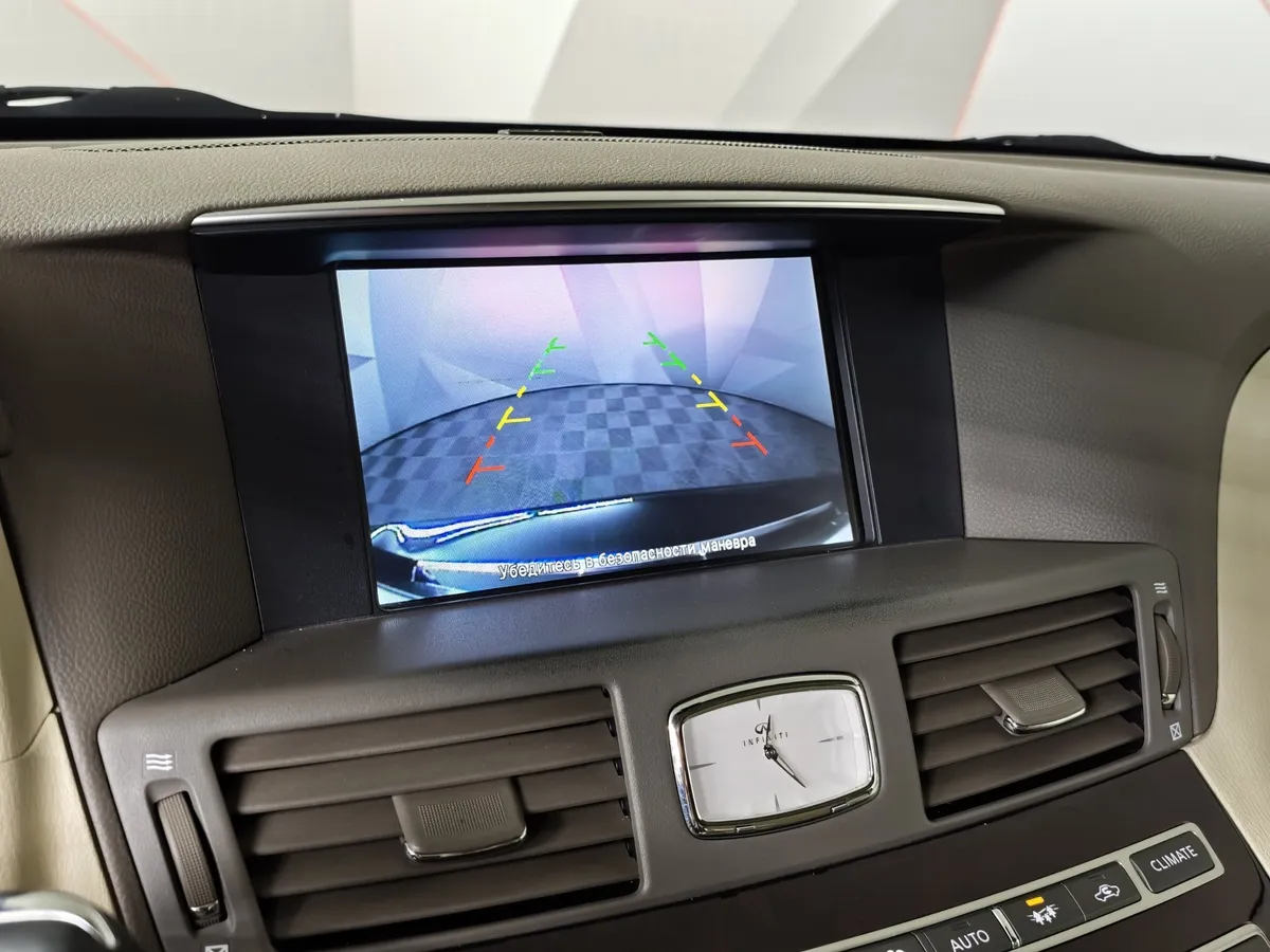 Infiniti M-Series M25 AT (222 л.с.) Premium Черный в АВИЛОН. Слайд №20