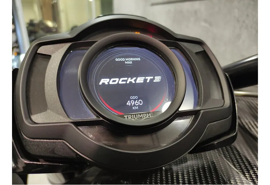 Triumph Rocket III GT (167) 2458 Черный в АВИЛОН. Слайд №6